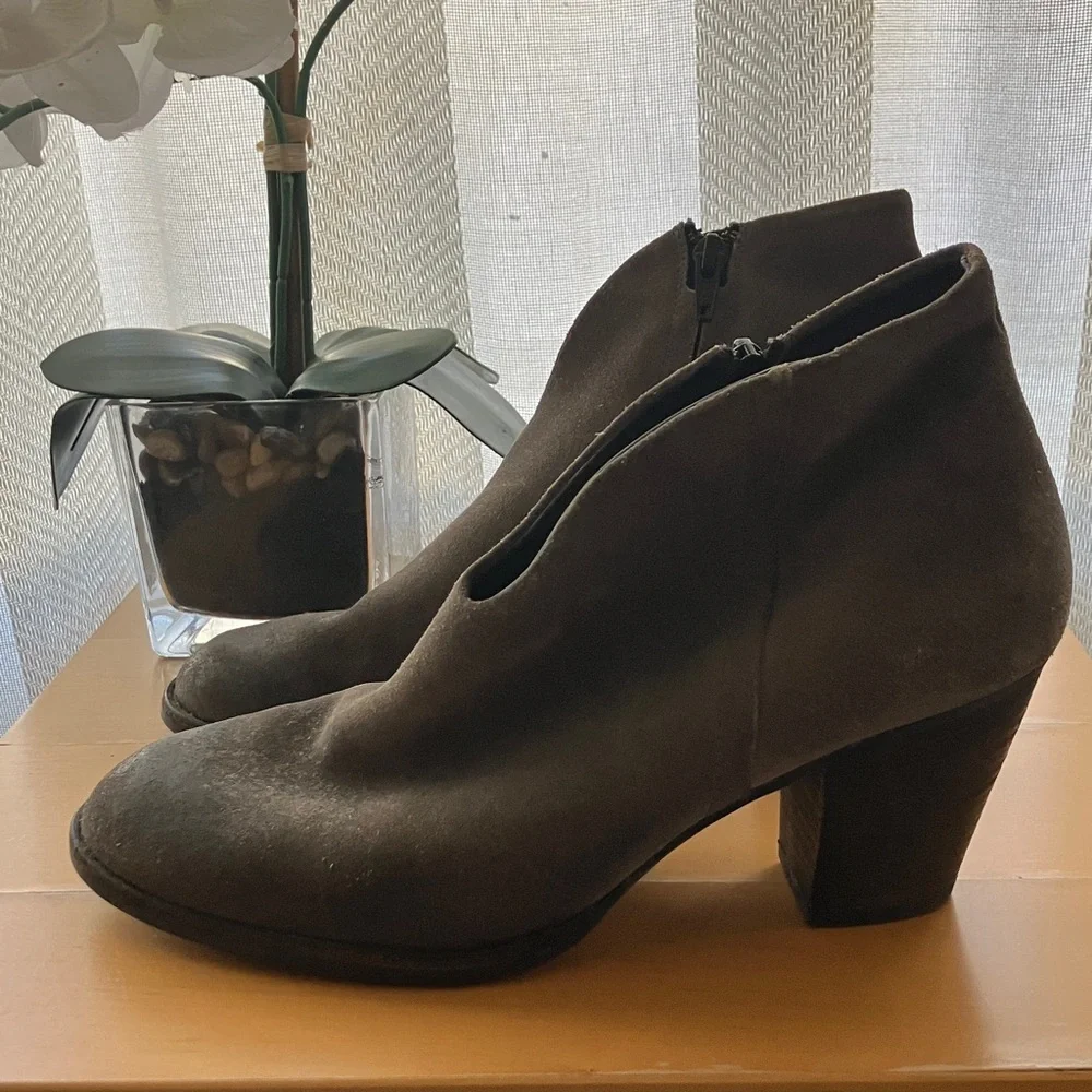 Paul Green Women's Gray Suede Ankle Boots Leather Zipper Heeled Size UK 6.5 US 9